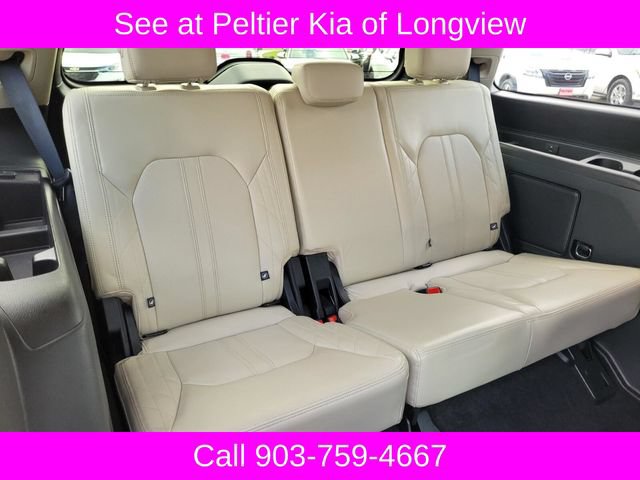Used 2019 Ford Expedition Platinum RWD image 16