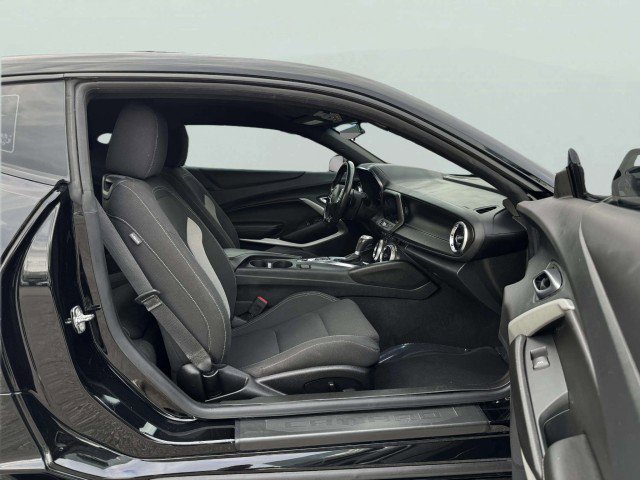 Used 2022 Chevrolet Camaro SS image 38