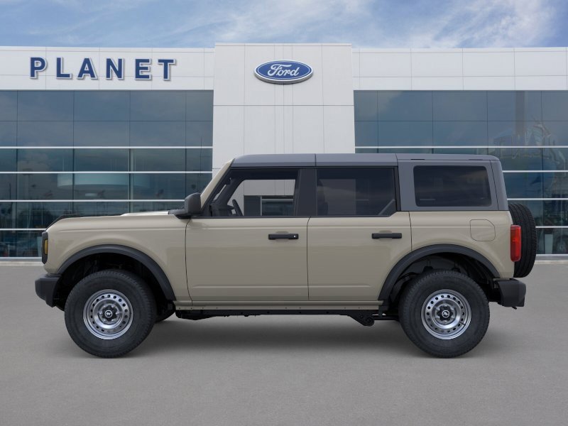 New 2026 Ford Bronco 4-Door AWD/4WD image 3