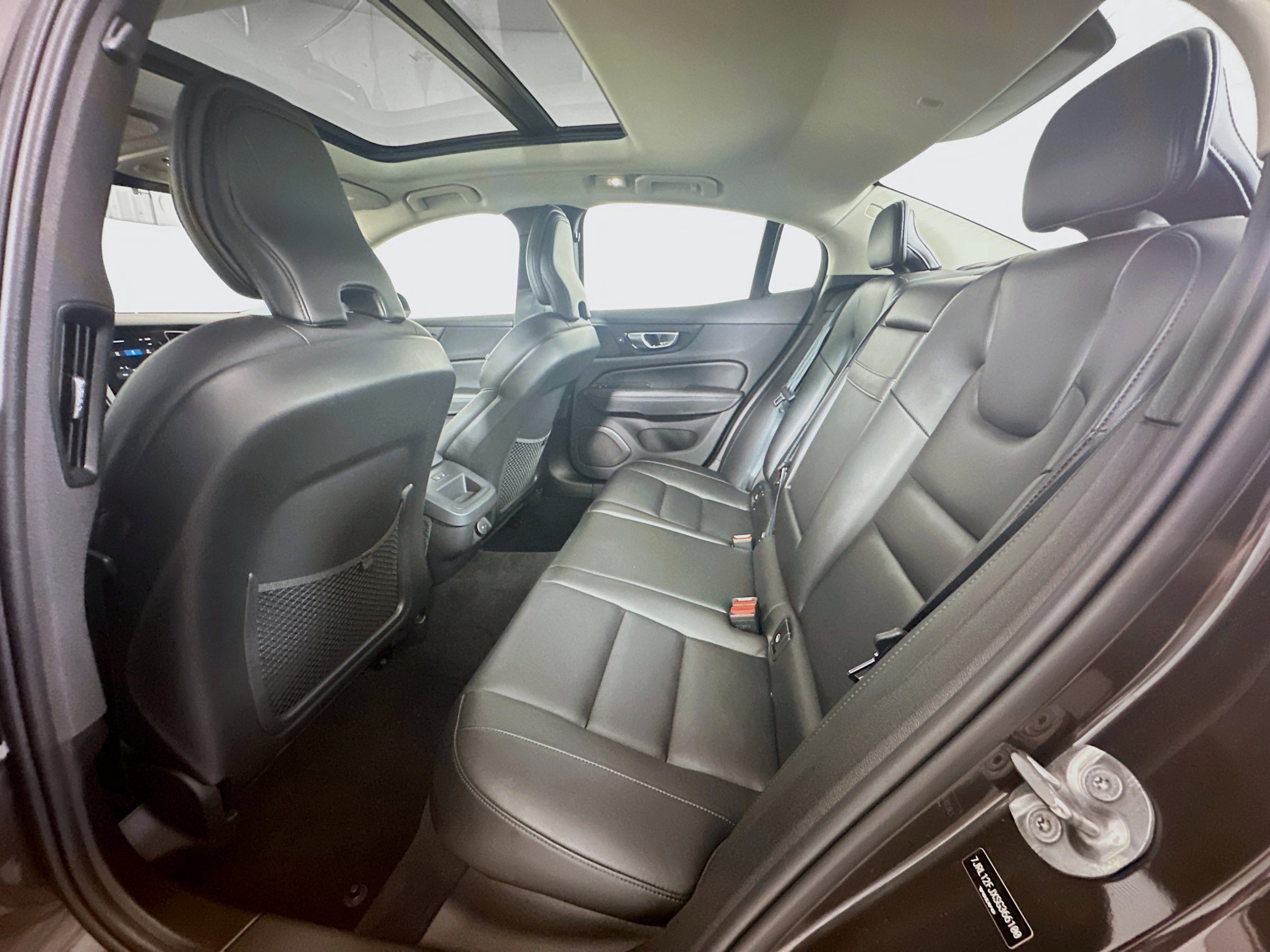 Used 2025 Volvo S60 B5 Core image 28