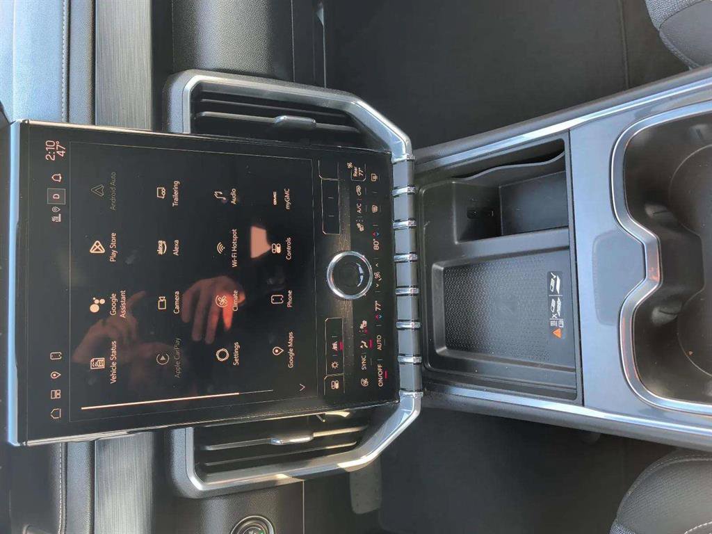 Used 2025 GMC Acadia AWD Elevation image 14