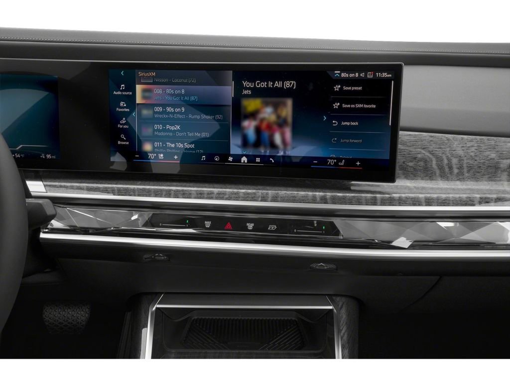 New 2026 BMW i7 xDrive60 AWD/4WD image 7