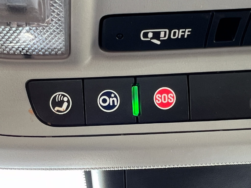 Used 2025 Chevrolet Malibu LT FWD image 26