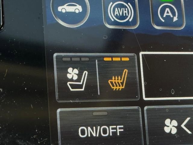 Used 2023 Subaru Outback Touring image 42