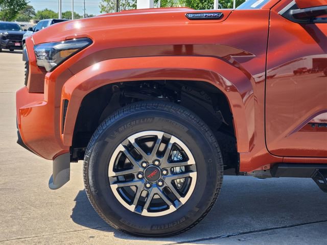 Certified 2025 Toyota Tacoma TRD Sport AWD/4WD image 8