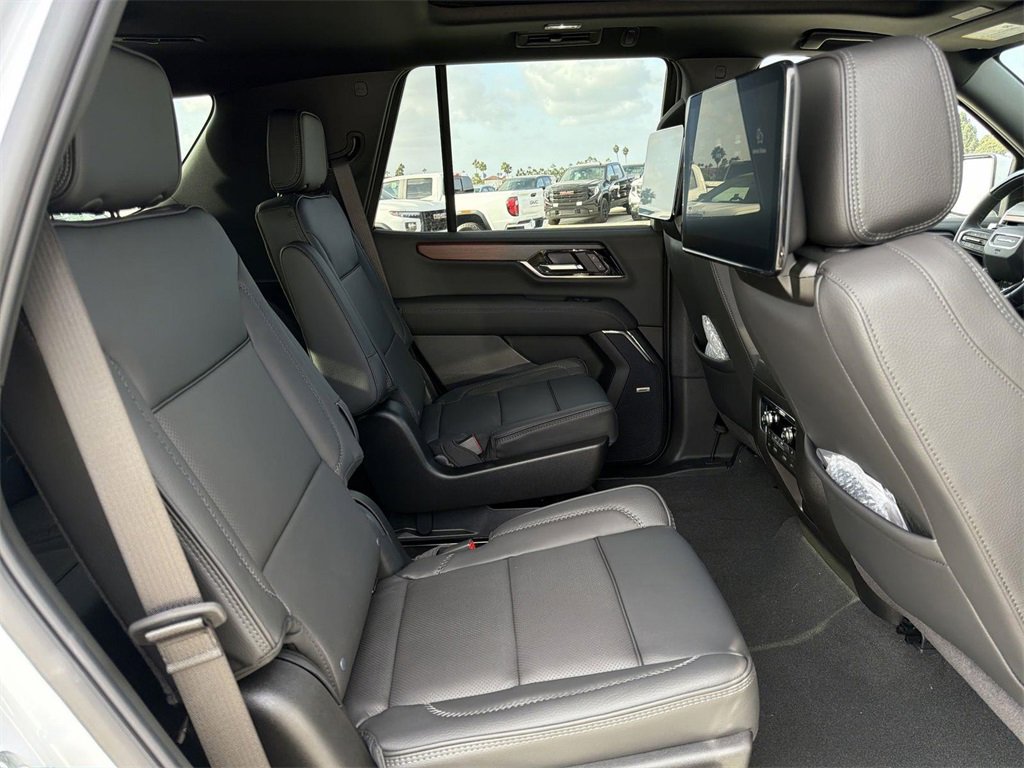 New 2026 GMC Yukon Denali w/ Denali Reserve Package image 32