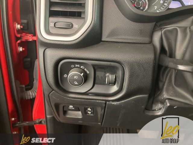 Used 2022 RAM 1500 Big Horn AWD/4WD image 12