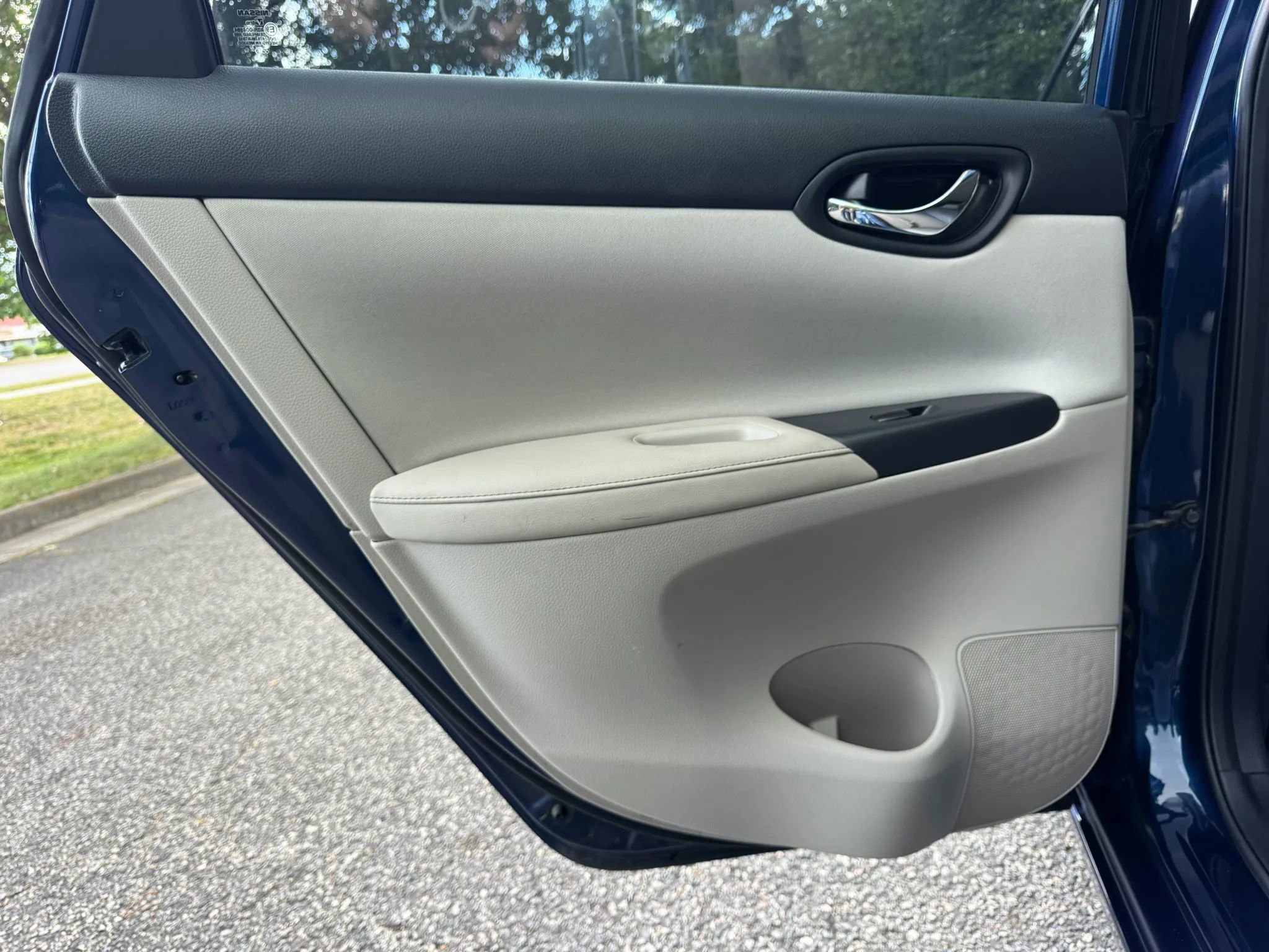 Used 2017 Nissan Sentra S FWD image 10