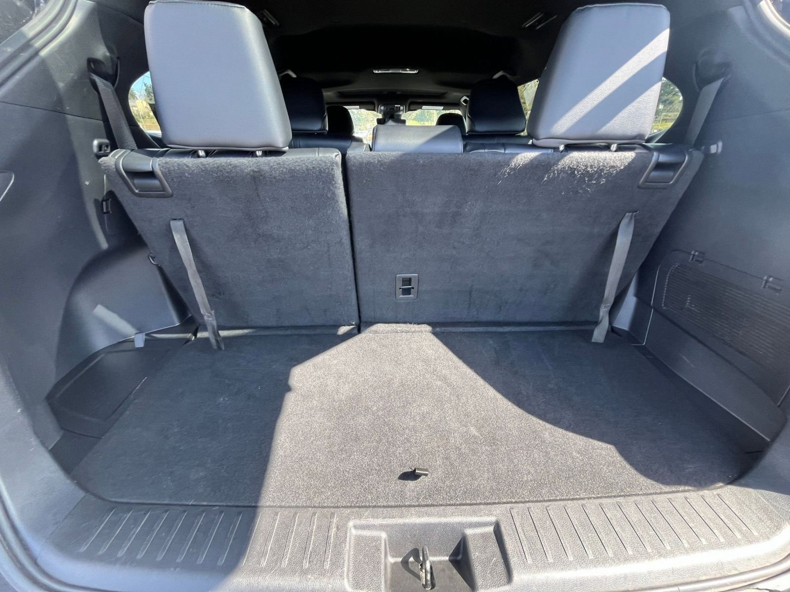 Used 2025 Toyota Highlander XSE image 34