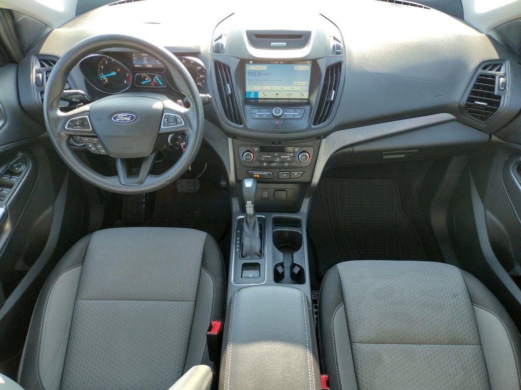 Used 2017 Ford Escape SE w/ Equipment Group 201A image 7