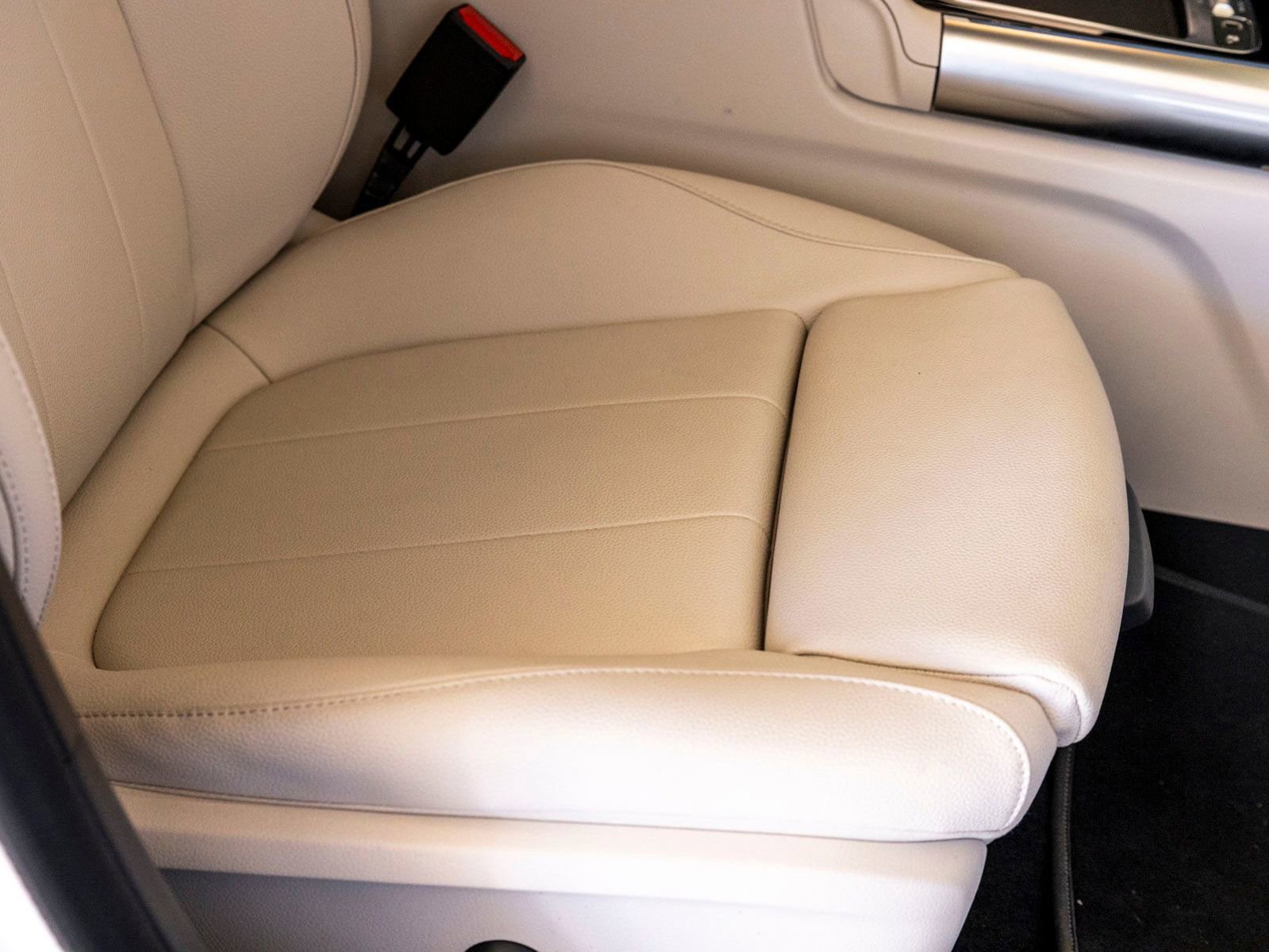 Used 2025 Mercedes-Benz GLA 250 image 22