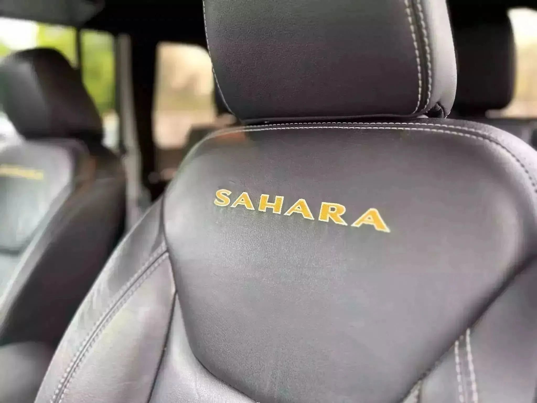 Used 2015 Jeep Wrangler Unlimited Sahara w/ Connectivity Group image 20