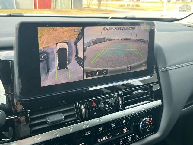 New 2026 Nissan Pathfinder Platinum image 18