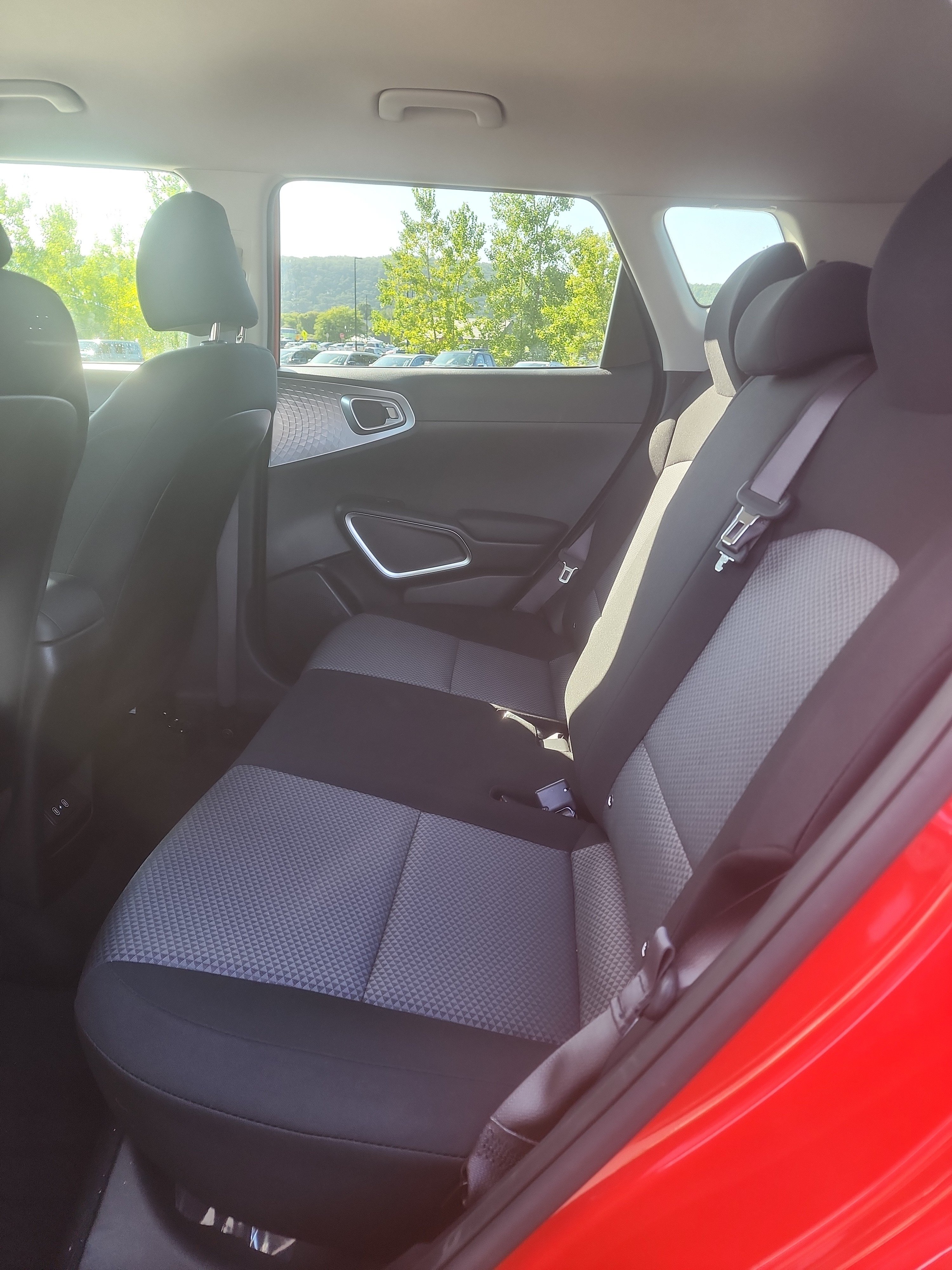 Used 2023 Kia Soul S FWD image 12