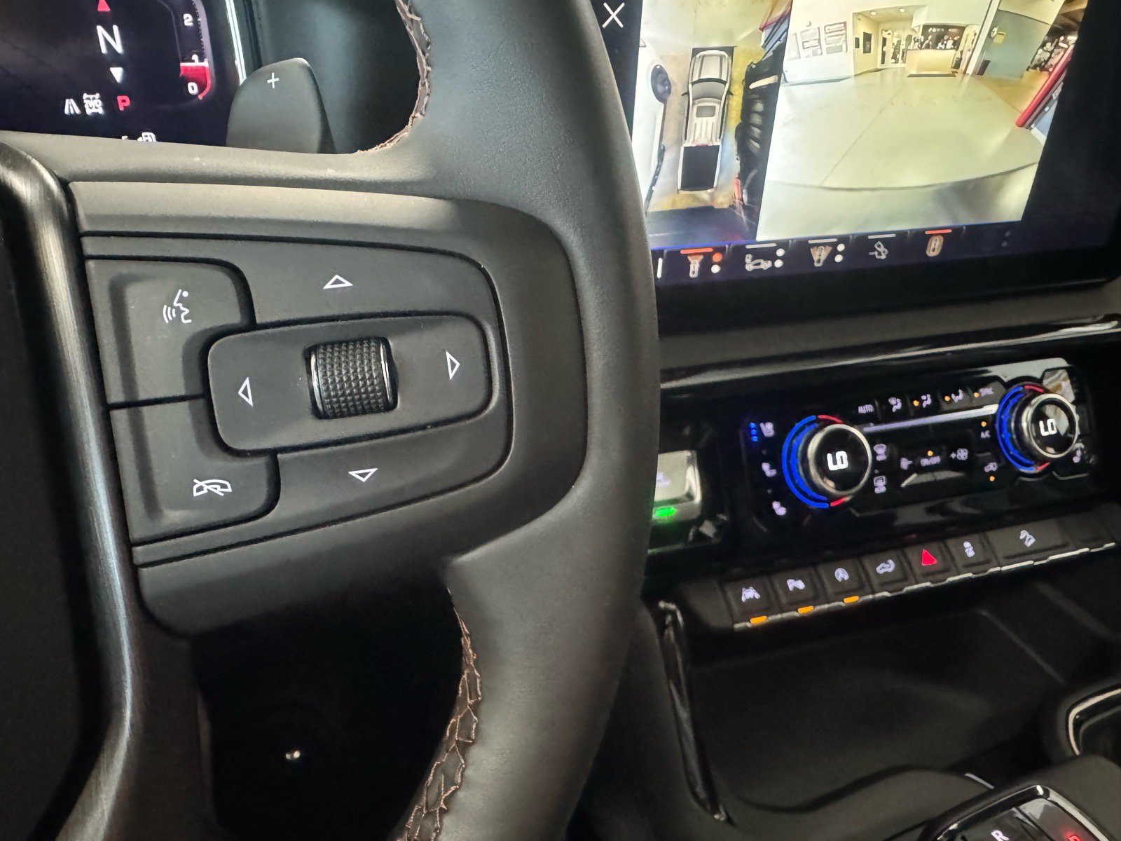 Used 2026 GMC Sierra 1500 AT4 w/ AT4 Premium Package AWD/4WD image 32