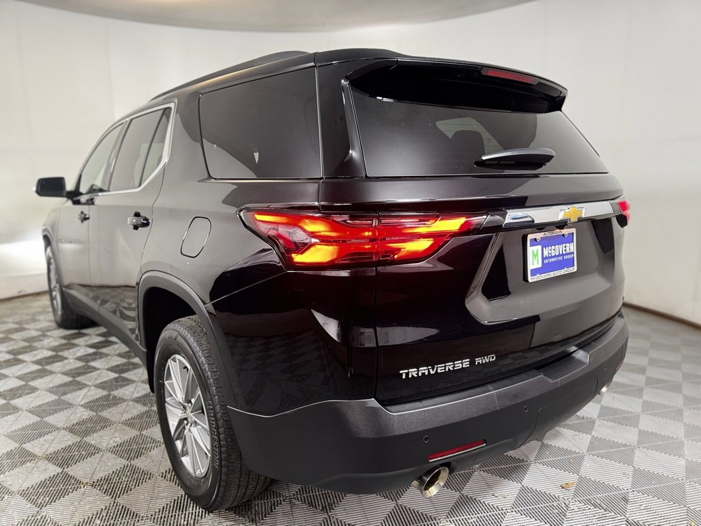 Used 2022 Chevrolet Traverse LT image 4