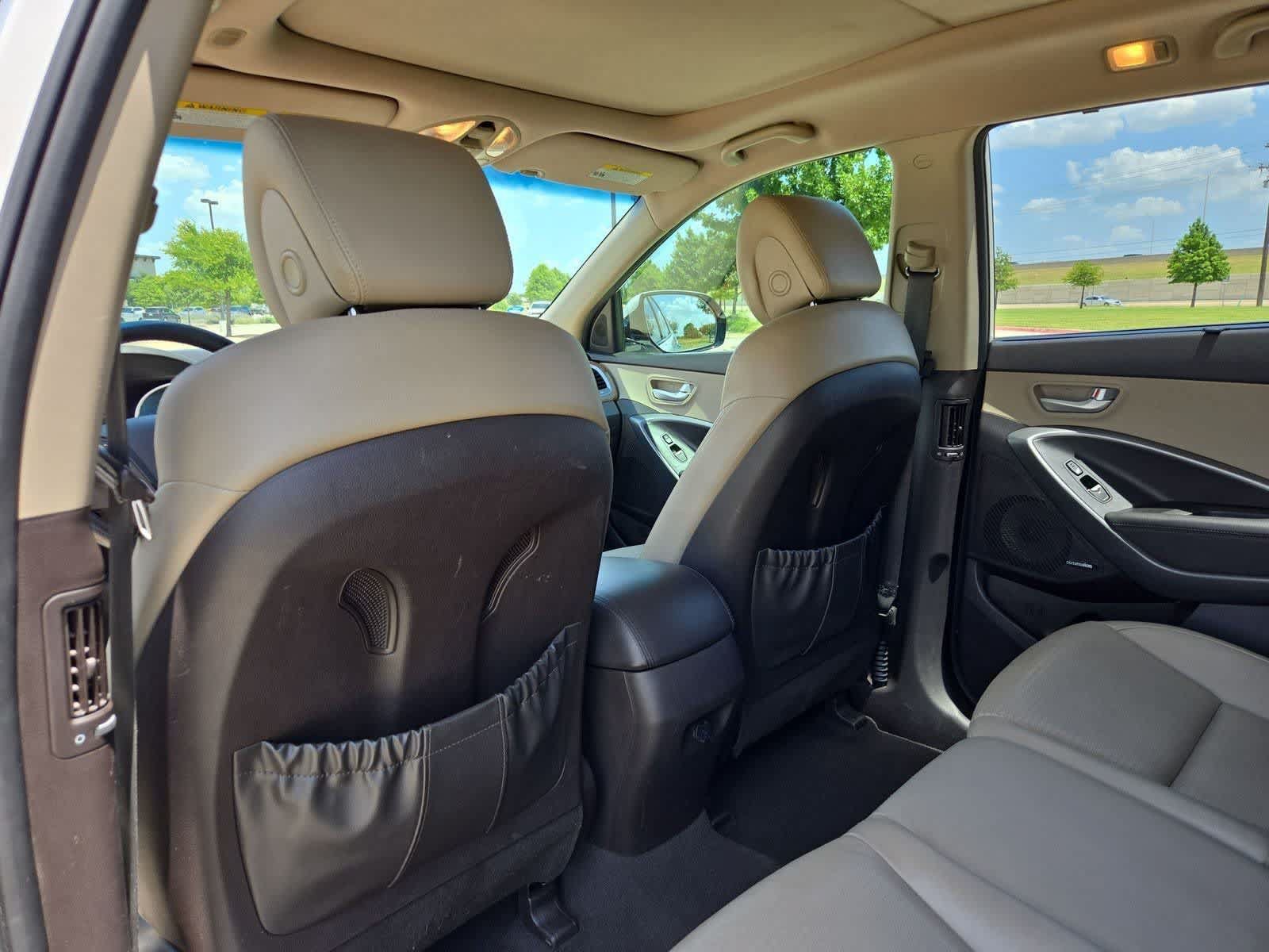 Used 2014 Hyundai Santa Fe GLS FWD image 16