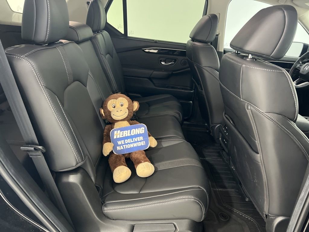 Used 2025 Honda Pilot EX-L image 24