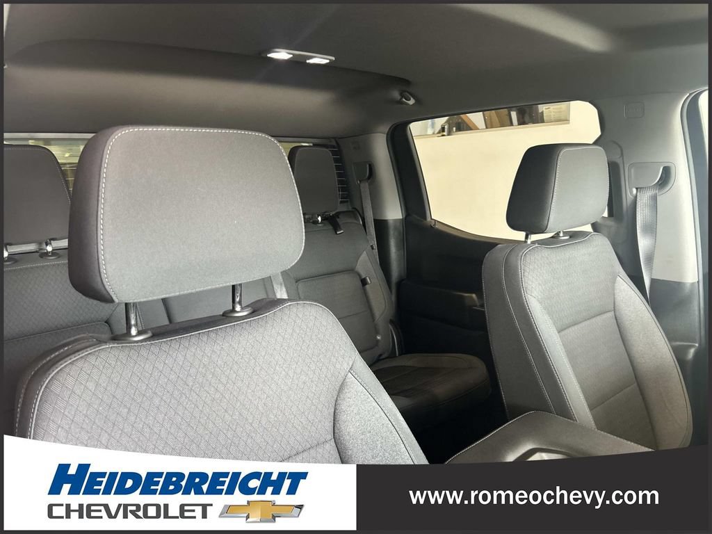 Certified 2022 Chevrolet Silverado 1500 LT w/ Convenience Package II AWD/4WD image 34