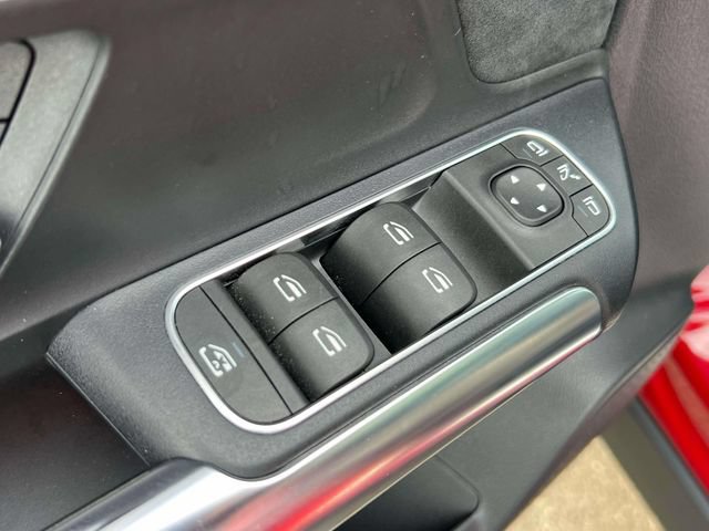Used 2021 Mercedes-Benz GLA 250 4MATIC w/ AMG Line Exterior image 16