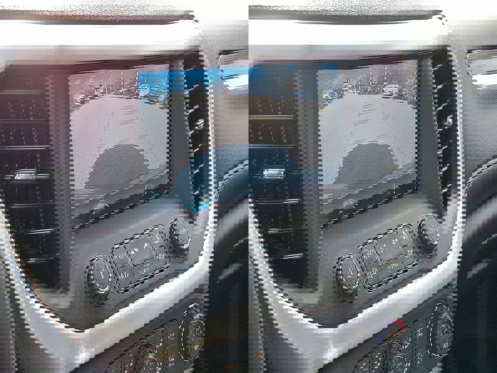 Certified 2019 GMC Acadia SLT w/ LPO, Floor Liner Package image 15