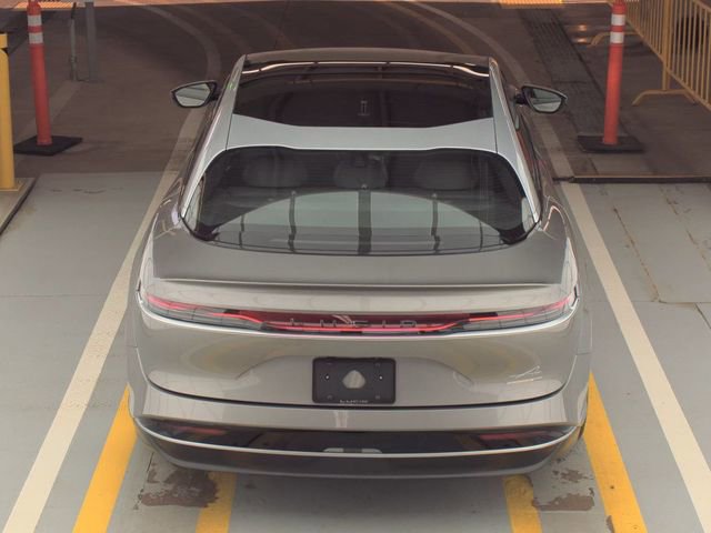 Used 2022 Lucid Air Grand Touring image 8
