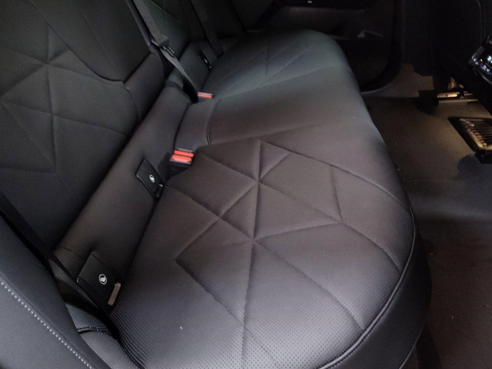 New 2026 BMW iX xDrive45 image 26