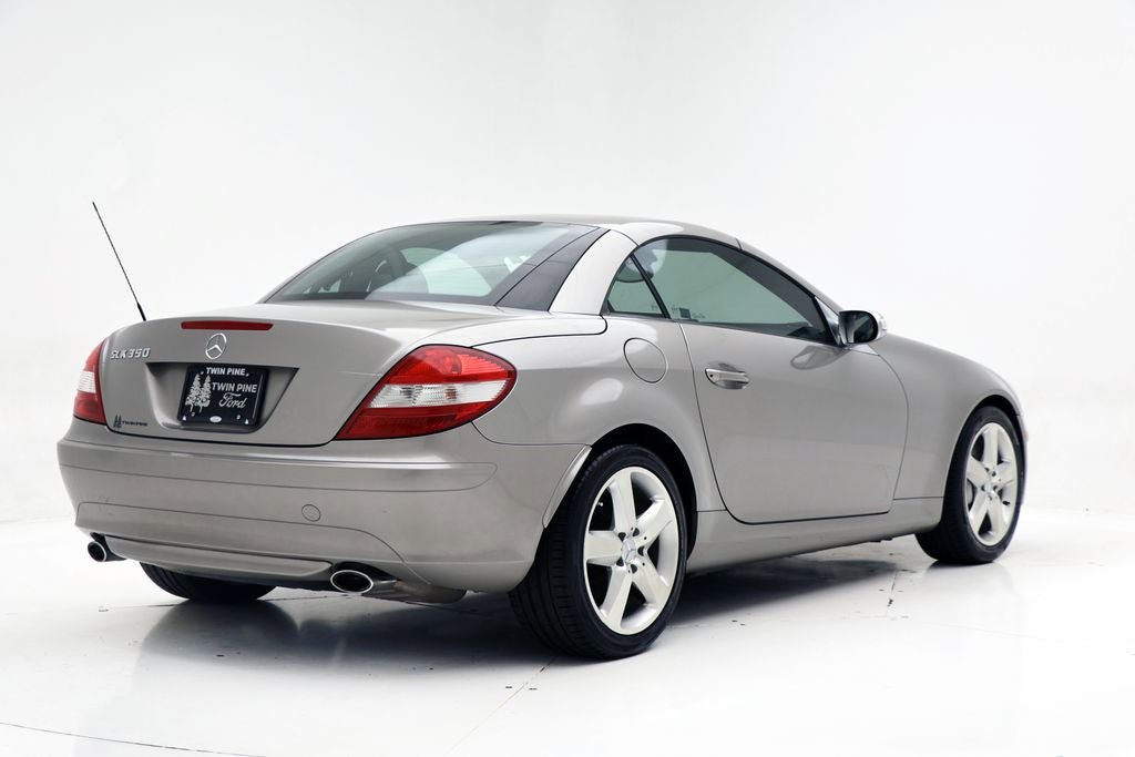 Used 2005 Mercedes-Benz SLK 350 image 12