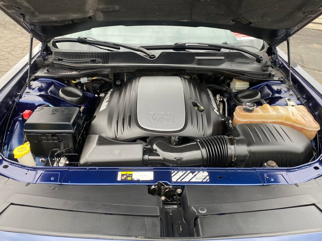 Used 2014 Dodge Challenger R/T image 8