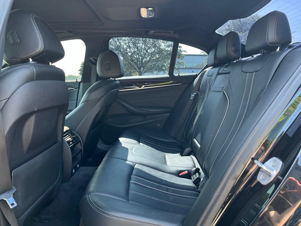 Used 2018 BMW 540i xDrive AWD/4WD image 21
