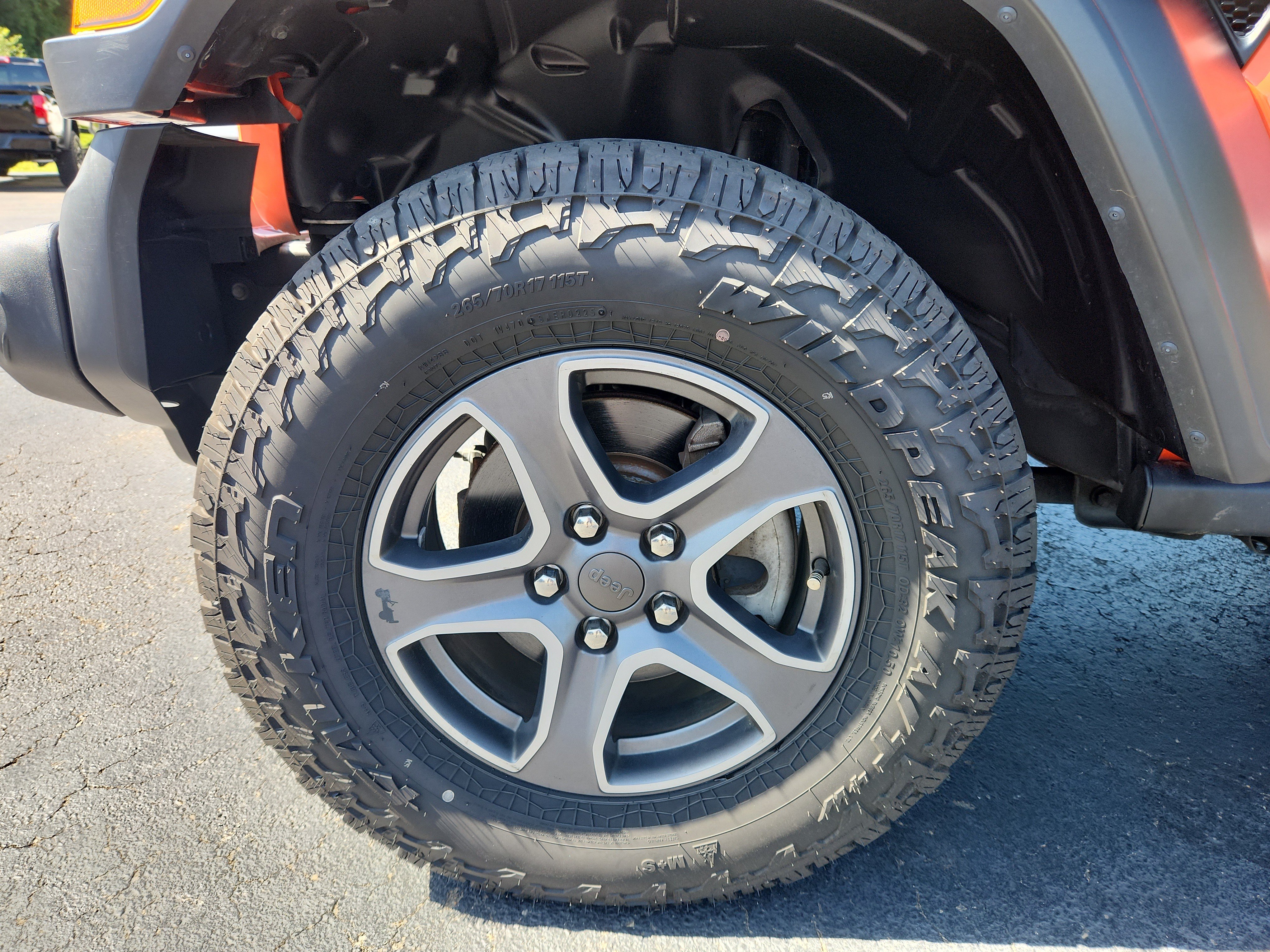 Used 2019 Jeep Wrangler Sport AWD/4WD image 40