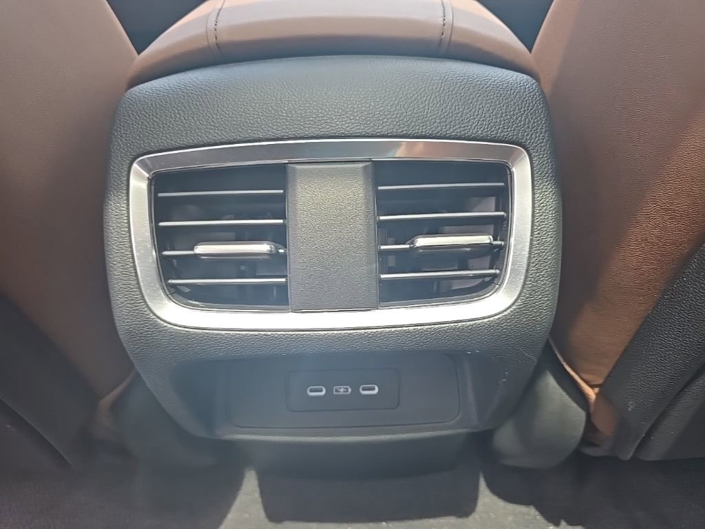 Used 2024 Acura RDX SH-AWD w/ Technology Package image 32