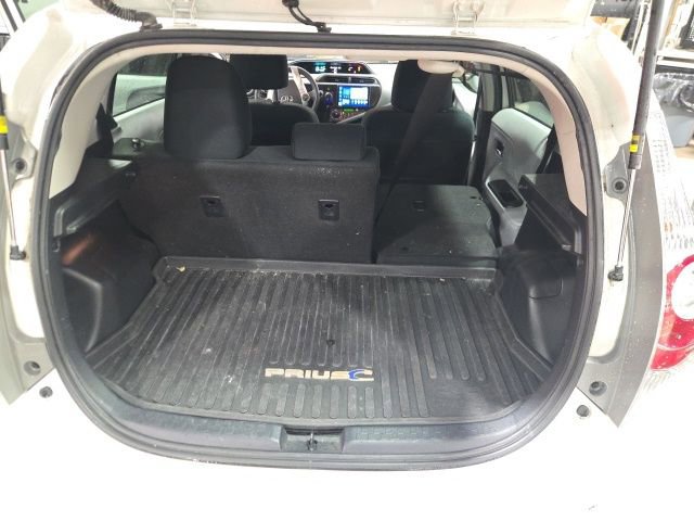 Used 2012 Toyota Prius C Three FWD image 11