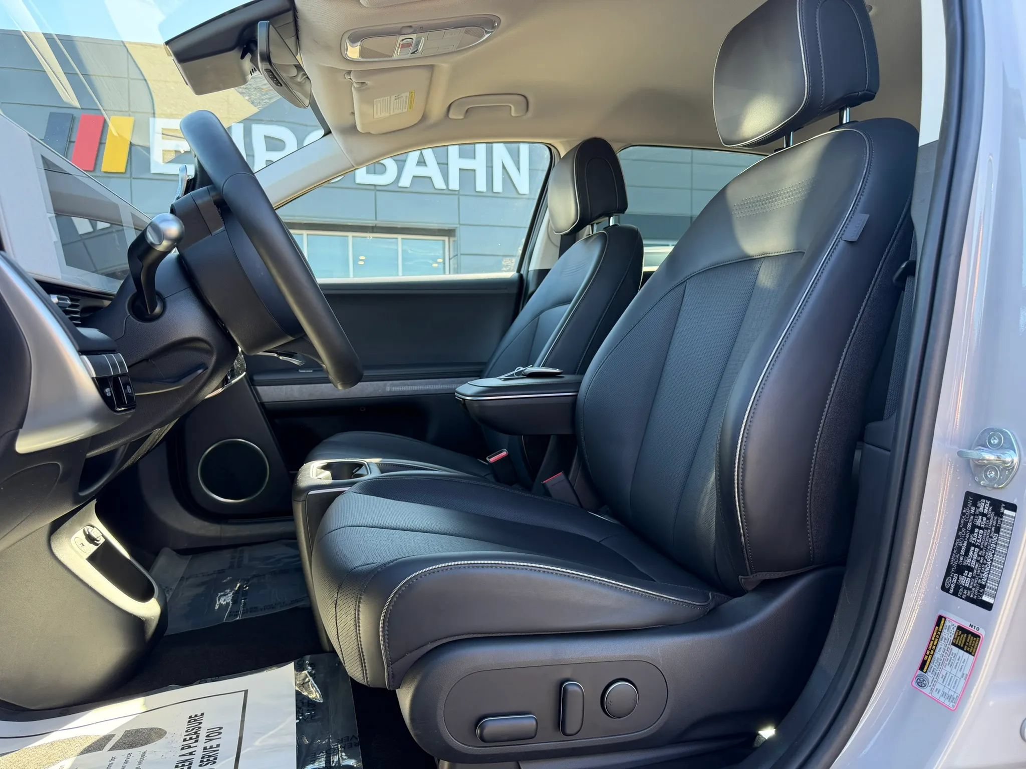 Used 2023 Hyundai Ioniq 5 SEL w/ Cargo Package AWD/4WD image 7