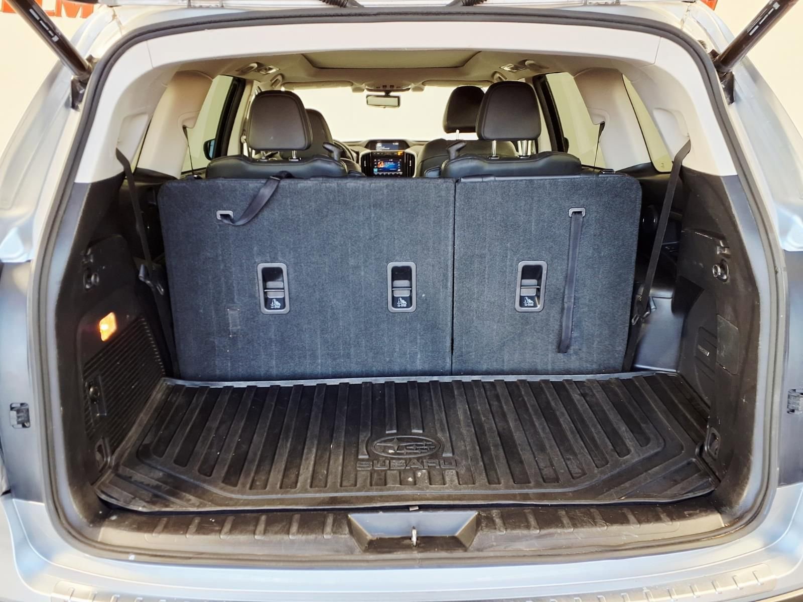 Used 2022 Subaru Ascent Touring image 10