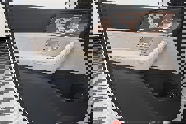 New 2026 Mercedes-Benz GLE 450 4MATIC image 26