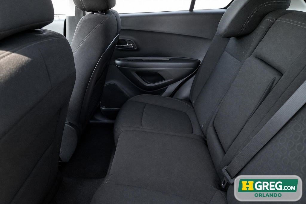 Used 2020 Chevrolet Trax LS w/ Tint and Cruise Package FWD image 11