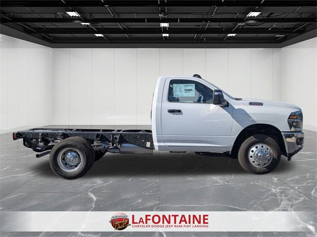 New 2026 RAM 3500 Tradesman w/ Chrome Appearance Group image 6