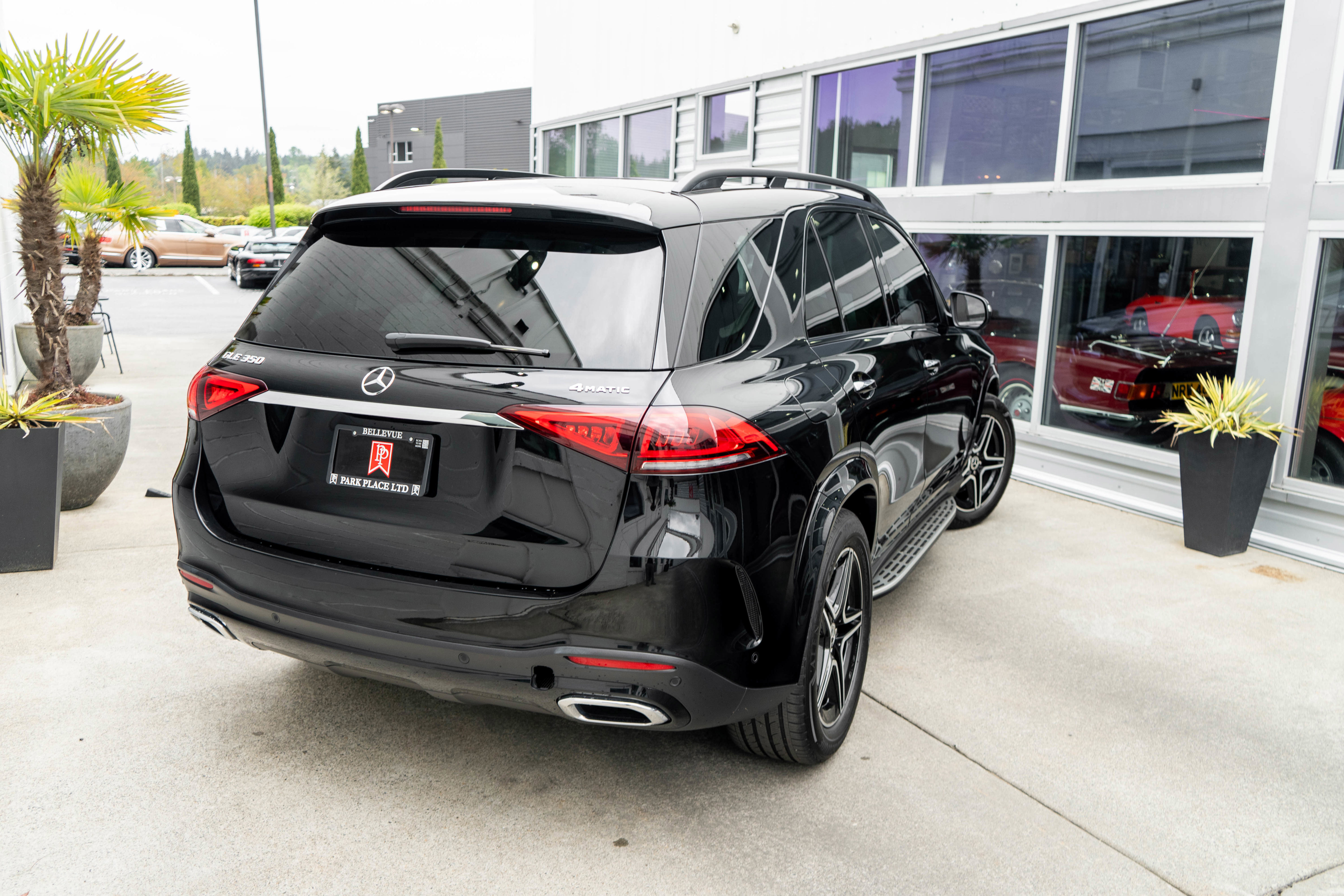 Used 2020 Mercedes-Benz GLE 350 4MATIC image 6