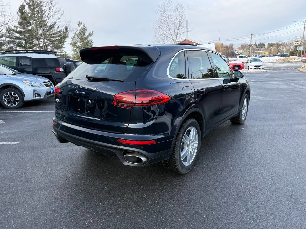 Used 2016 Porsche Cayenne AWD/4WD image 6