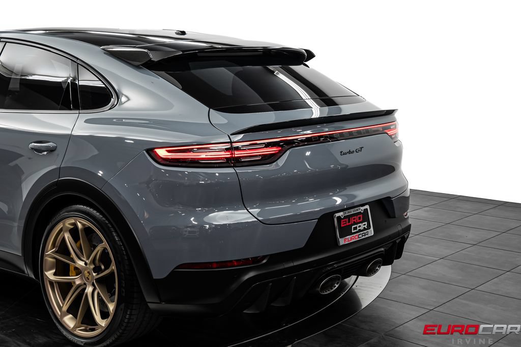 Used 2022 Porsche Cayenne Turbo GT AWD/4WD image 19