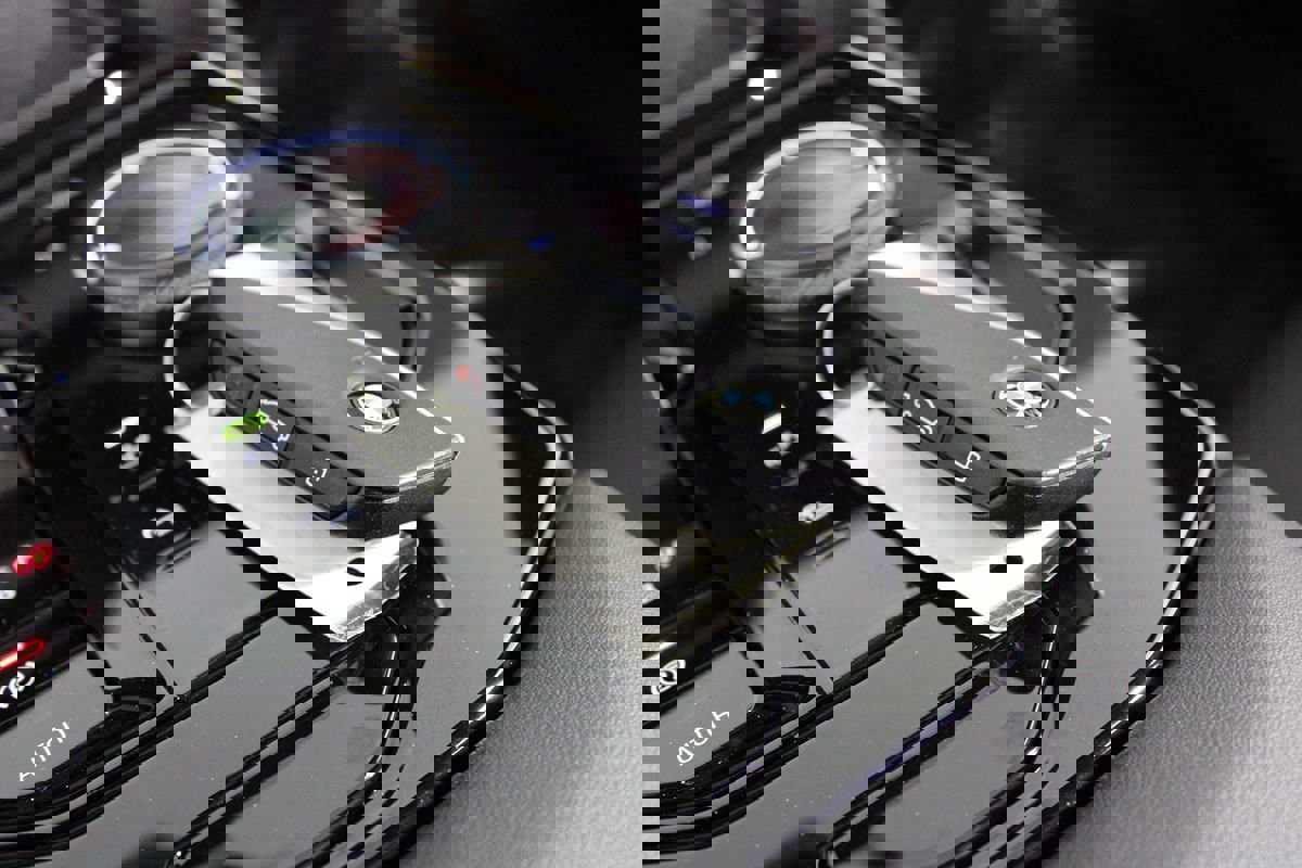 Used 2025 BMW i5 eDrive40i w/ M Sport Package image 11