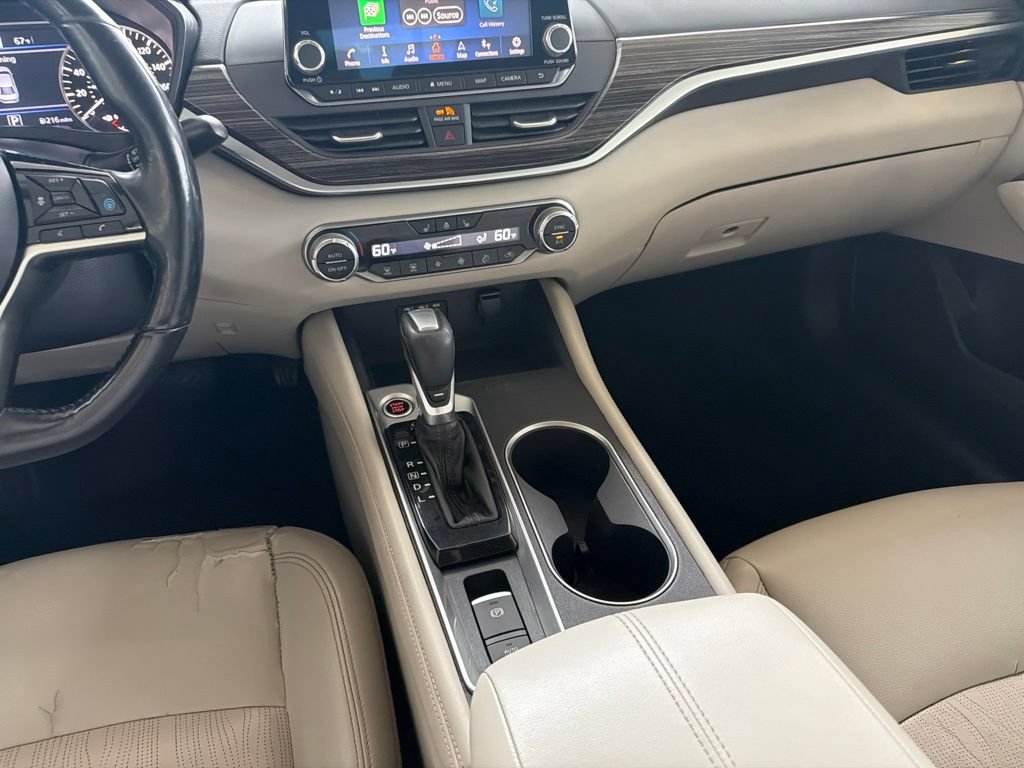 Used 2019 Nissan Altima 2.0 Platinum FWD image 16