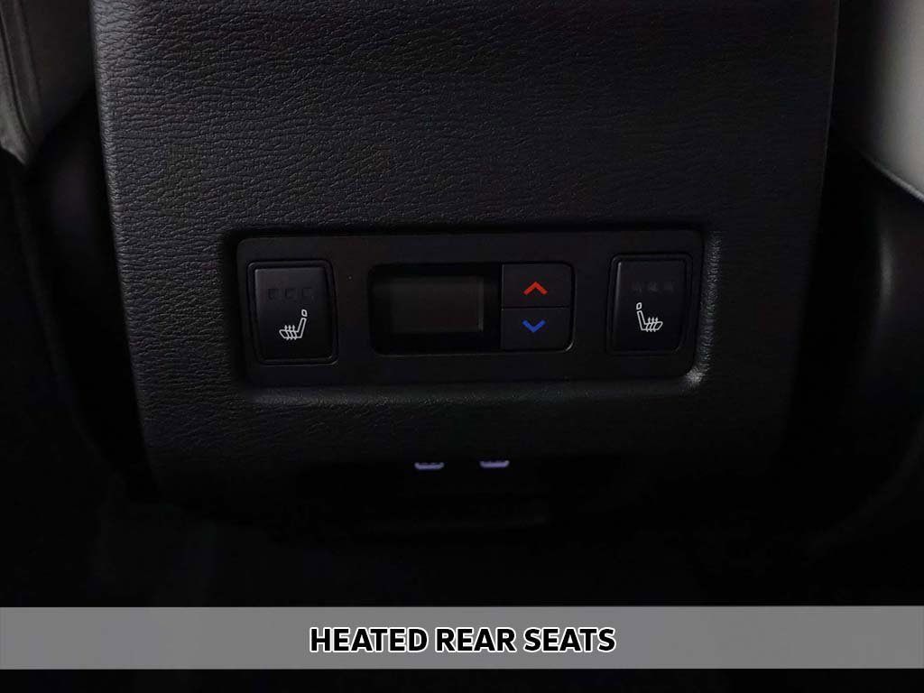 New 2025 Mitsubishi Outlander AWD image 10