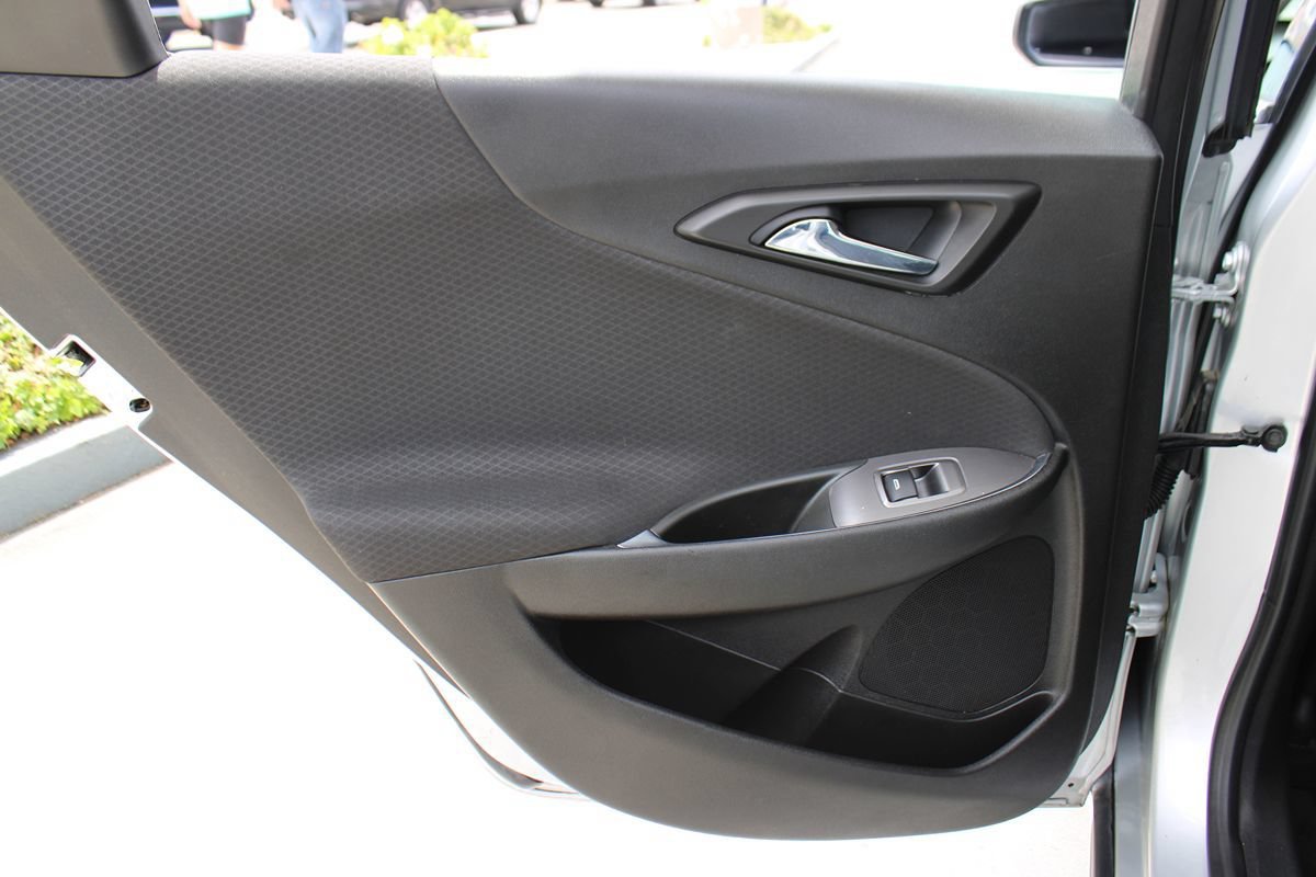 Used 2020 Chevrolet Malibu LT FWD image 43