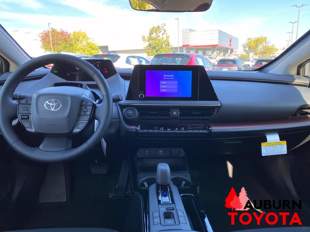 New 2027 Toyota Prius Plug-In Hybrid FWD image 12