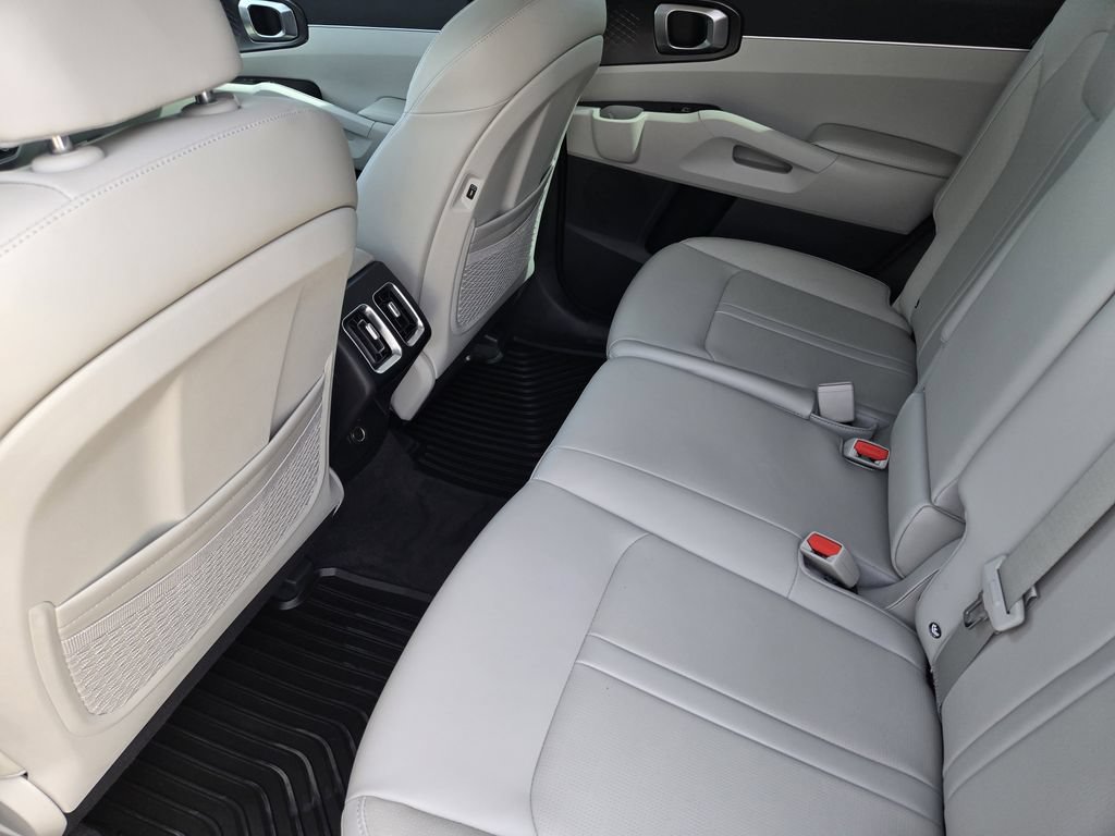 New 2025 Kia Sorento S w/ Panoramic Sunroof Package FWD image 22