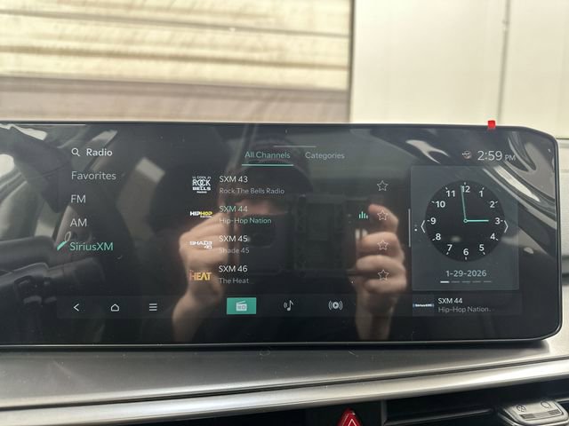 New 2026 Kia Sorento S w/ S Panoramic Sunroof Package image 13