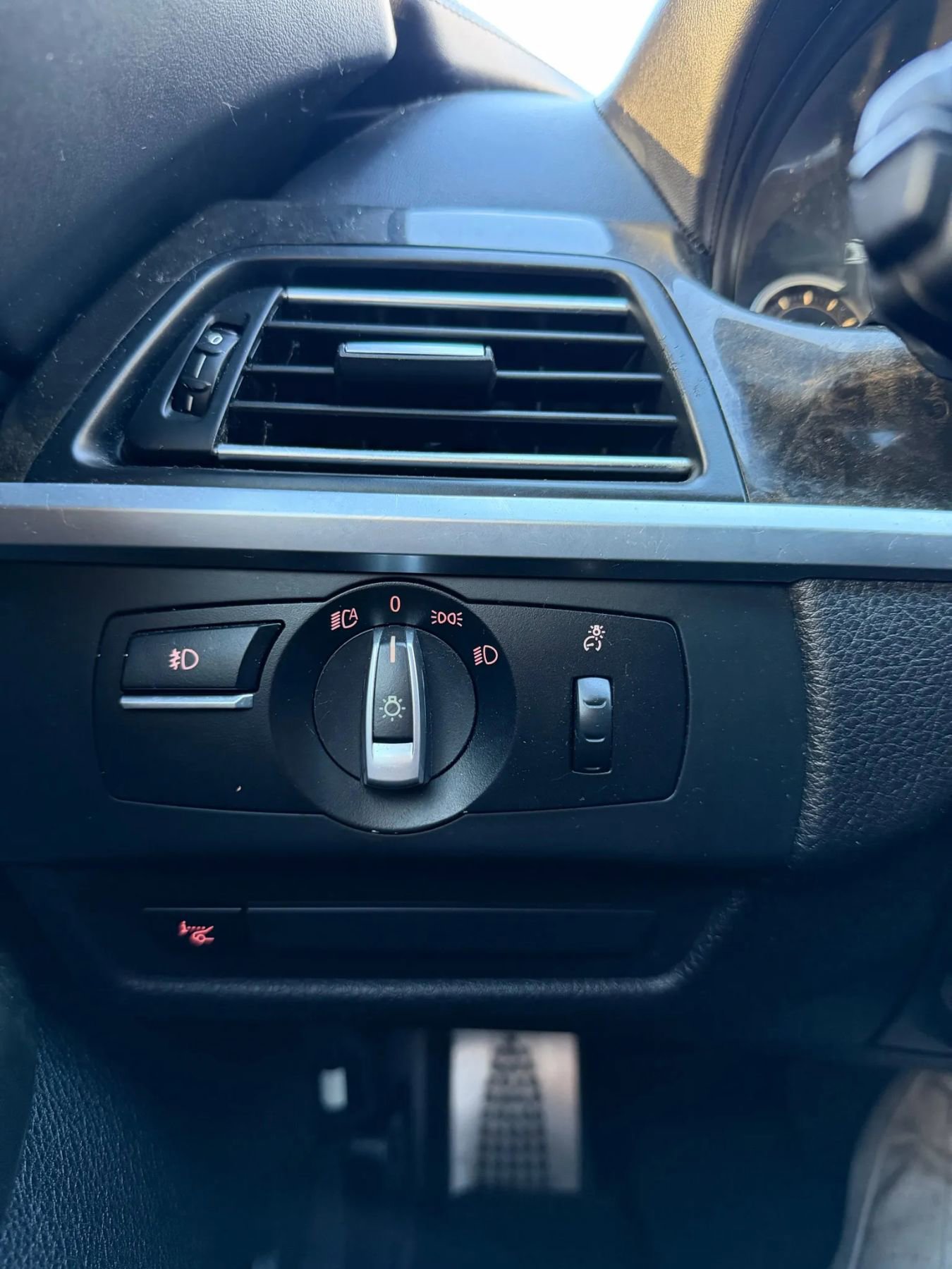 Used 2015 BMW 640i xDrive Convertible image 20