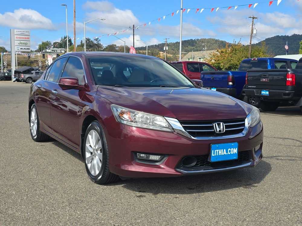 Used 2015 Honda Accord Touring image 7